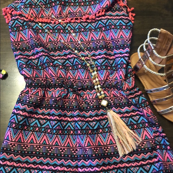 Romper - Picture 2 of 4